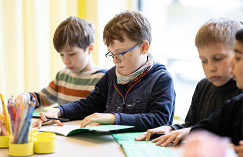 GRIMMAtelier Kinder basteln im GRIMMAtelier