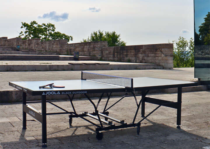 GRIMMWELT Kassel | Pingpong auf dem Dach