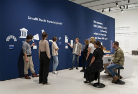 12 Gegenwartsrecht AKTE RUMPELSTILZCHEN © GRIMMWELT Kassel | Foto: Nicolas Wefers 12 Gegenwartsrecht AKTE RUMPELSTILZCHEN © GRIMMWELT Kassel | Foto: Nicolas Wefers