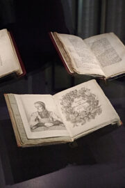 GRIMMWELT | 20 Jahre UNESCO Welterbe 2025 | Handexemplare UNESCO »Memory of the World« (Weltdokumentenerbe) Handexemplare der »Kinder- und Hausmärchen« der Brüder Grimm