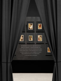 30 ZWISCHEN GESTALTEN c GRIMMWELT Foto Nicolas Wefers 30 ZWISCHEN GESTALTEN c GRIMMWELT Foto Nicolas Wefers