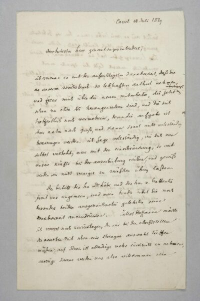 Brief von Wilhelm Grimm vermutlich an den Theologen Friedrich Hesekiel. 14. Juli 1839 | Seite 1 | © Grimm-Sammlung der Stadt Kassel Abbildung eines handschriftlichen Briefes mit der Unterschrift von Wilhelm Grimm.