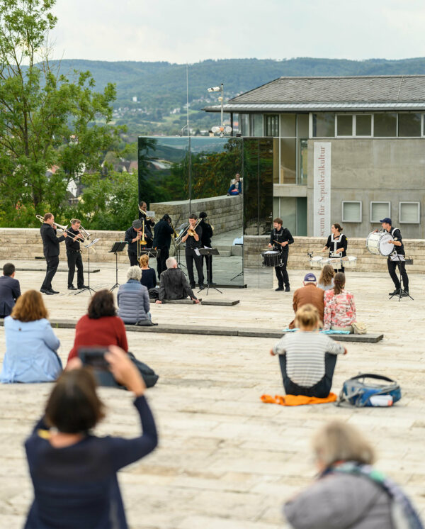 GRIMMWELT | 5-Jahres-Jubiläum | Feier auf dem Dach | Foto: Sascha Mannel