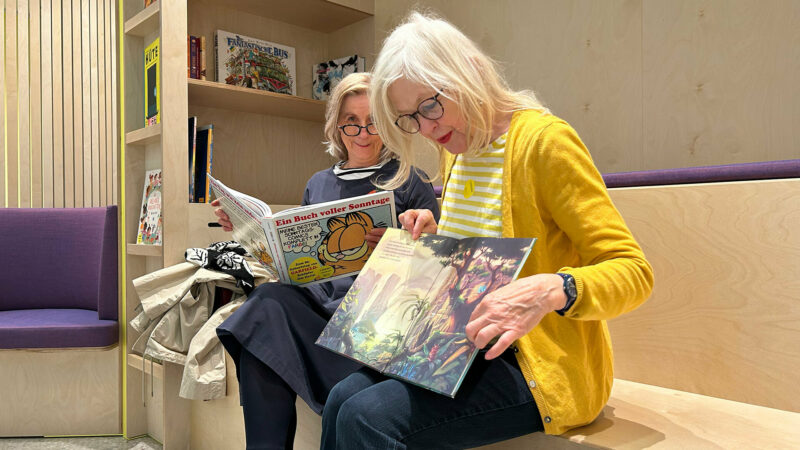 Vorlesestunde Omas gegen Rechts Vorlesestunde Omas gegen Rechts